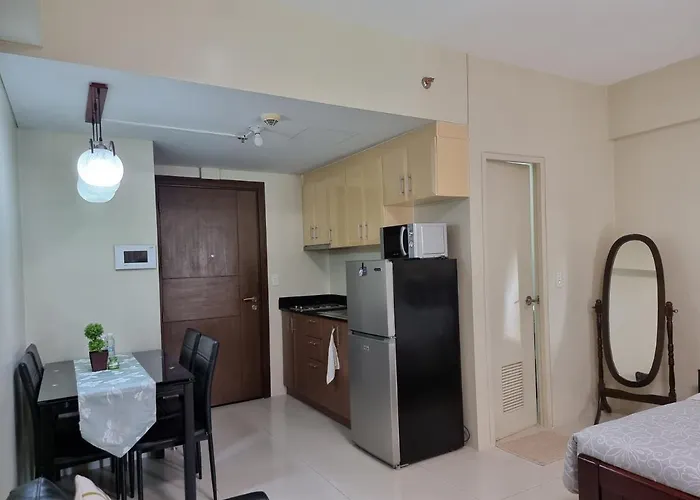 Apartment One Palm Tree Across Naia Terminal 3 *
